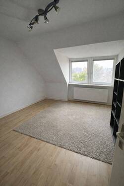 Küche / Esszimmer - Schöne Dachgeschosswohnung mit 2-Zimmern in zentraler Wohnlage von Hamm