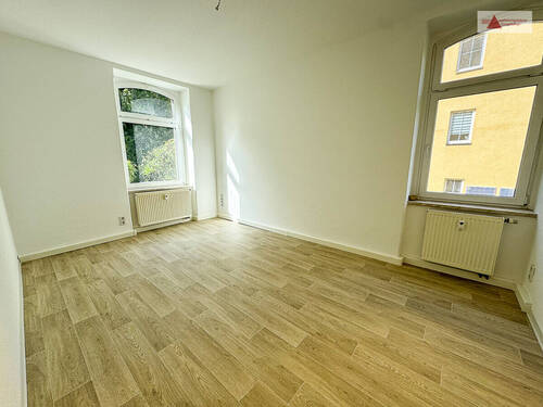 Wohnzimmer - Schicke Single-Wohnung in ruhiger Lage von Aue