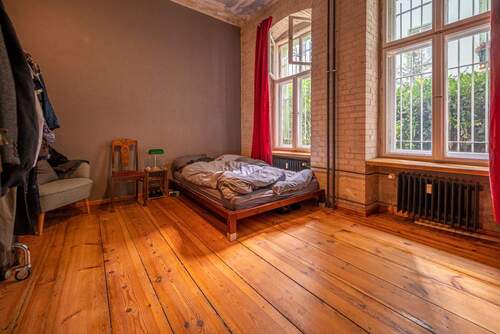 Schlafzimmer - 2 Zimmer Etagenwohnung zum Kaufen in Berlin