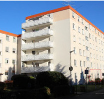 Gut geschnittene 3-Zimmer-Wohnung mit 2-eigenen Garagen - Barsinghausen