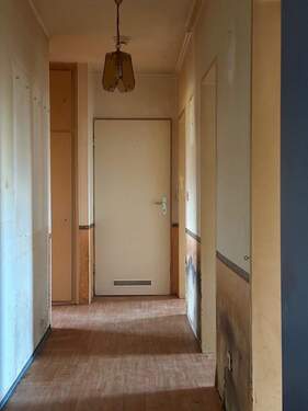 Flur.jpg - 3 Zimmer Etagenwohnung in Barsinghausen