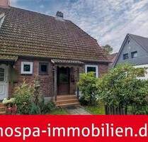 Kleines Reihenendhaus mit eigenem Grundstück und Stellplatz in zentraler Lage von Schleswig