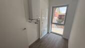 Helles Zimmer mit Balkon - 