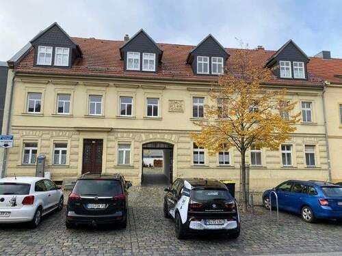 Hausansicht - 4 Raum Wohnung im Zentrum von Bernburg