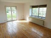Wohnzimmer - 4 Zimmer Einfamilienhaus zum Kaufen in Icking / Walchstadt