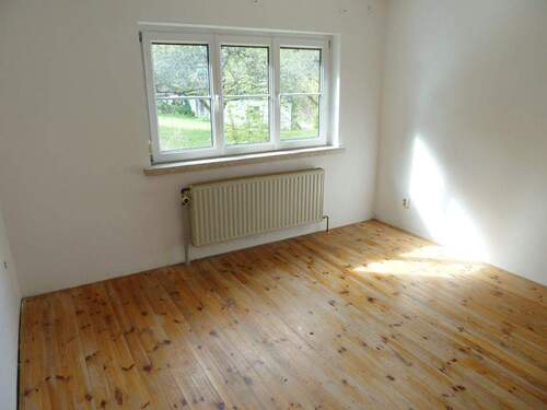 Schlafzimmer - Einfamilienhaus mit 108,00 m² in Icking / Walchstadt zum Kaufen