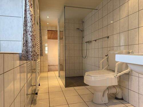 Mit Dusche - 