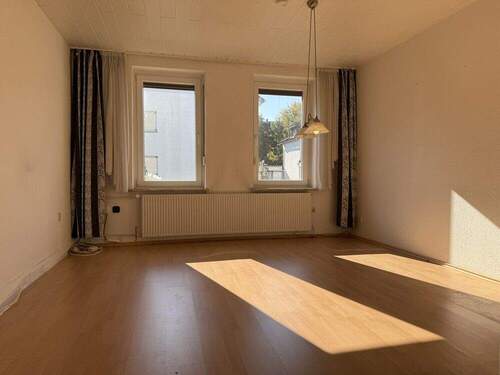Helles Wohnzimmer - 