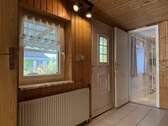 Hauseingang an der Seite - 