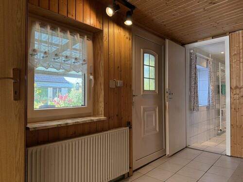 Hauseingang an der Seite - 