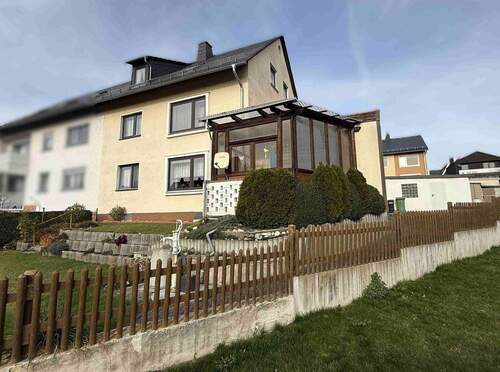 Rückansicht - Mehrfamilienhaus in sehr gefragter Wohnlage von Hof