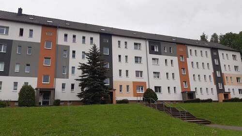 Hausansicht - 3 Zimmer Etagenwohnung in Chemnitz