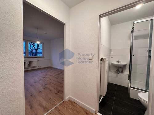 Eingangsbereich - 2 Zimmer Etagenwohnung zur Miete in Wolfsburg