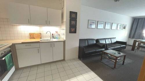 Küche und Wohnraum - 