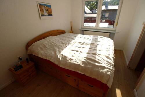 Schlafzimmer - Einfamilienhaus mit 114,00 m² in Oranienburg zum Kaufen