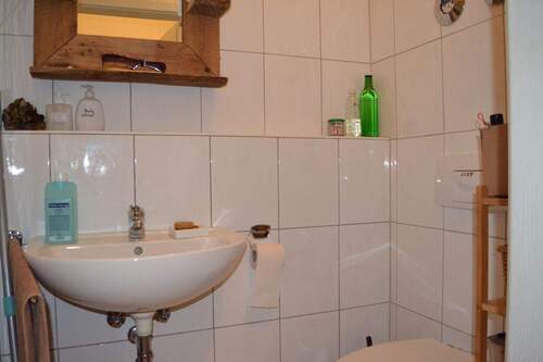 WC - 