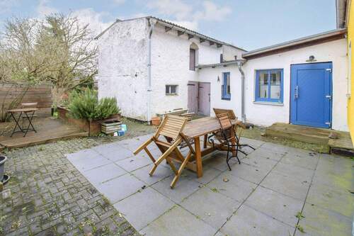 Innenhof + Nebengelass - 