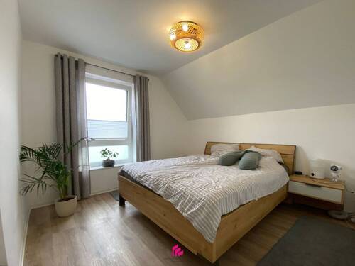 Helles Schlafzimmer - Reihenmittelhaus mit 116,50 m&sup2; in Ankum zur Miete
