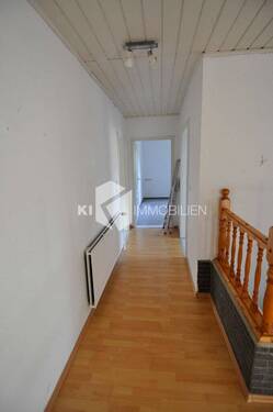 Flur - 3 Zimmer Einfamilienhaus in Frohburg