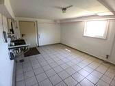 Kellerraum m. Zugang zur Garage - 