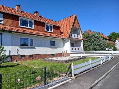 Ansicht Eingangsbereich - 9 Zimmer Mehrfamilienhaus, Wohnhaus zum Kaufen in Vellmar