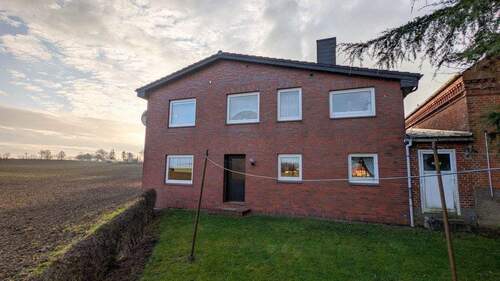 Rückansicht - Einfamilienhaus mit 118,00 m&sup2; in Steinbergkirche zum Kaufen