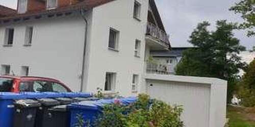 Mülltonnenstellplatz - 