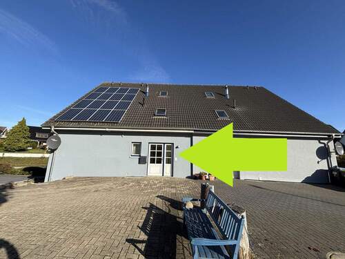 Eingangsbereich-Treppenhaus - Etagenwohnung mit 80,00 m&sup2; in Heiligenhafen zum Kaufen