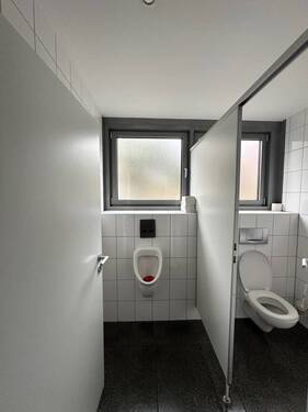 WC - 