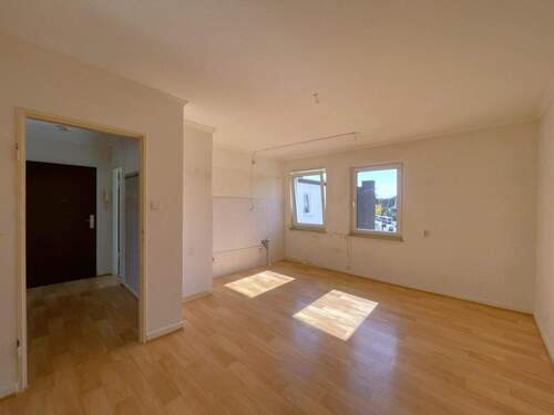 Küche - Etagenwohnung mit 84,40 m² in Hofheim zum Kaufen