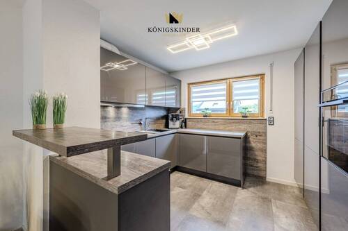 Hier wird nicht nur gegessen, sondern auch gelacht, gefeiert und gelebt! - Reihenmittelhaus mit 126,10 m² in Metzingen zum Kaufen