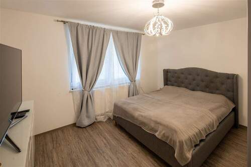 Schlafzimmer EG - 6 Zimmer Einfamilienhaus in Memmingen