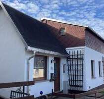 Stadthaus in Lauenstein - 150.000,00&nbsp;EUR Kaufpreis, ca.&nbsp; 105,00&nbsp;m&sup2;&nbsp;Wohnfl&auml;che in Lauenstein (PLZ: 01778)