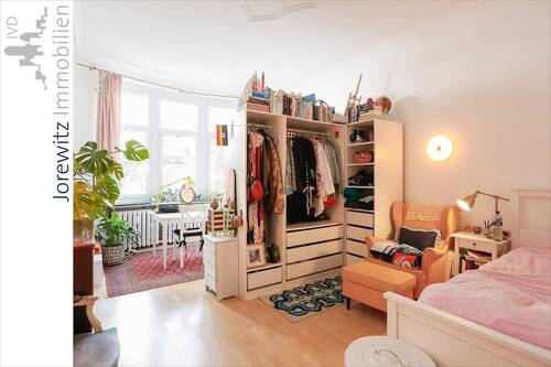 004 - Wohnen - Etagenwohnung mit 146,50 m&sup2; in Bielefeld zum Kaufen