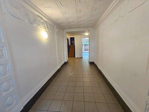 Bild 2 - 2 Zimmer Etagenwohnung zum Kaufen in Berlin