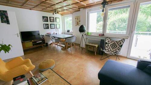 Wohnzimmer - 3 Zimmer Etagenwohnung in Coburg