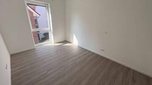Helles Wohnzimmer - Etagenwohnung mit 79,40 m&sup2; in Bramsche zur Miete