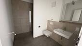 Modernes Badezimmer - 