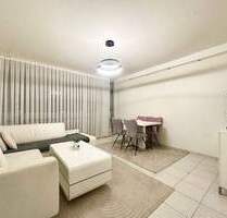 Freiwerdend: Kernsanierte & voll-möblierte 3,5-Zimmer-Wohnung mit Stellplatz - Dietzenbach