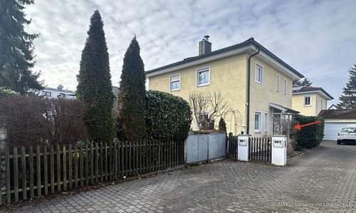 Haus Ost und Nord Ansicht - Einfamilienhaus mit 150,00 m&sup2; in Gräfelfing zur Miete