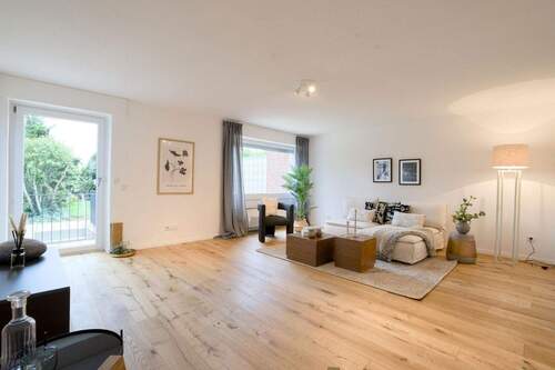 Wohnzimmer (Originalfoto) - 5 Zimmer Reihenmittelhaus zum Kaufen in Langenfeld