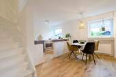 Wohnküche (Originalfoto) - Reihenmittelhaus mit 119,00 m² in Langenfeld zum Kaufen