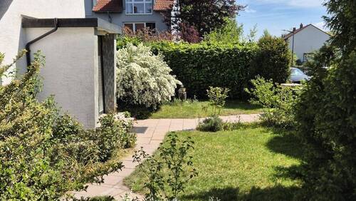 Bild 2 - 5 Zimmer Einfamilienhaus zum Kaufen in Fürth