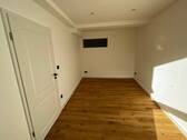 Schlafzimmer Ansicht 2 - 