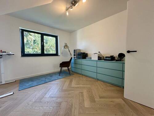 Arbeitszimmer - 