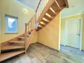Diele - Treppe - 