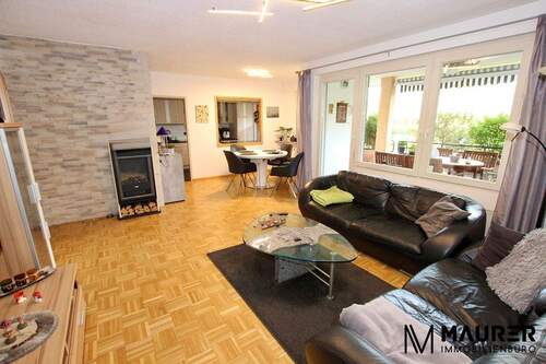 Wohnzimmer_Ansicht III - Etagenwohnung mit 87,50 m&sup2; in Denzlingen zum Kaufen