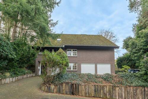 Außenansicht - 5 Zimmer Einfamilienhaus zum Kaufen in Buxtehude