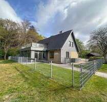 Vielseitiges Gebäudeensemble mit Geschichte - Schule, Kindergarten & Wohnhaus auf großem Grundstück - Humptrup