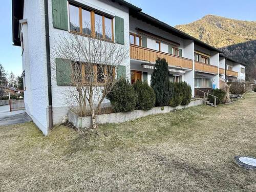 Außenansicht - Gestalten Sie selbst - Erdgeschosswohnung mit Terrasse und Entwicklungsspielraum